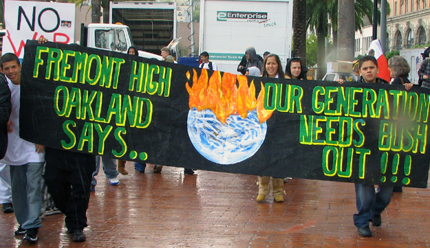 Thousands braved the cold rain in San Francisco today to say "Bush Step Down" and "Drive Out the Bush Regime".
As part of a "national day of mass resistance" San Francisco was one of of over 2