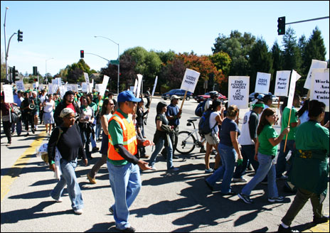 10182006_afscme_10.jpg 