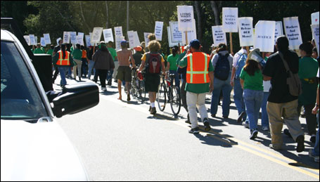 10182006_afscme_3.jpg 