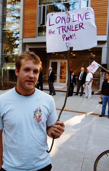 trailer-park_10-18-06.jpg