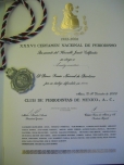 200_diploma-medalla-06dic06.jpg