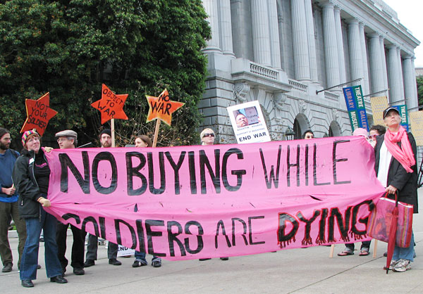 SAN FRANCISCO (Dec 9, 2006) - Over a hundred military veterans, military family members, and supporters join Iraq War-era veterans in San Francisco to support “GI rights and resistance” to an unjust,