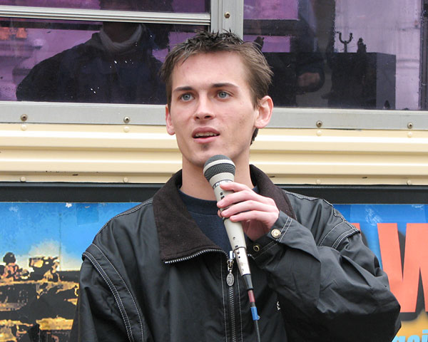SAN FRANCISCO (Dec 9, 2006) - Over a hundred military veterans, military family members, and supporters join Iraq War-era veterans in San Francisco to support “GI rights and resistance” to an unjust,