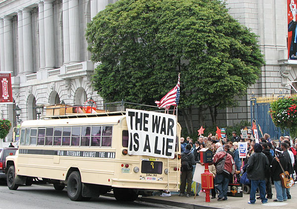 SAN FRANCISCO (Dec 9, 2006) - Over a hundred military veterans, military family members, and supporters join Iraq War-era veterans in San Francisco to support “GI rights and resistance” to an unjust,