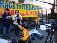 200_070104diein1366.jpg