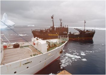 media_070211_kaiko_maru_bow_farley.jpg 