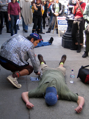 die-in01-sm.jpg 