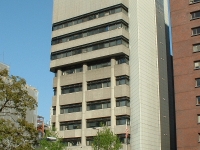 200_osaka_consulate090.jpg