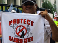 13-protectsafesites-ussf-march.jpg