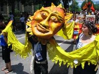 16-sunpuppet-ussfmarch.jpg