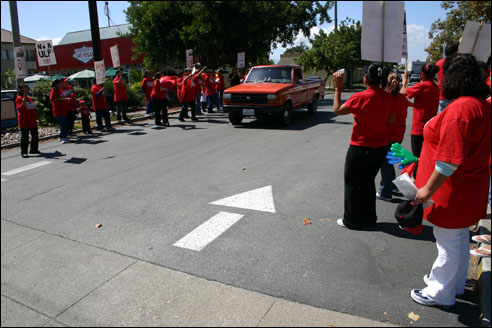 prudential_strike_rally_04.jpg 