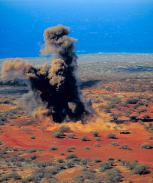 kaho__olawe_island_bombing_in_hawaii.jpg 