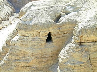 qumran_cave.jpg