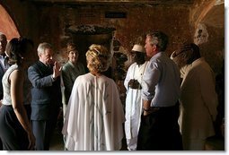 president_bush___goree_island.jpg 
