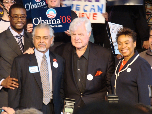 640_obama-020108-group1.jpg