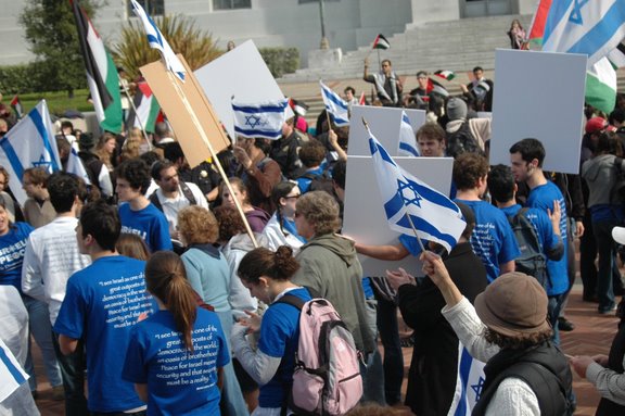 pro_israel_pro_peace_students.jpg 