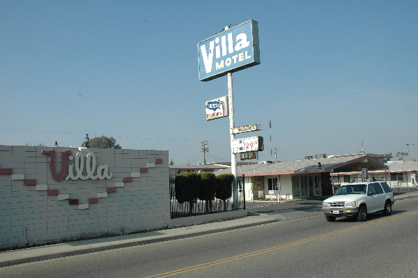 600_2_villa_motel.jpg 