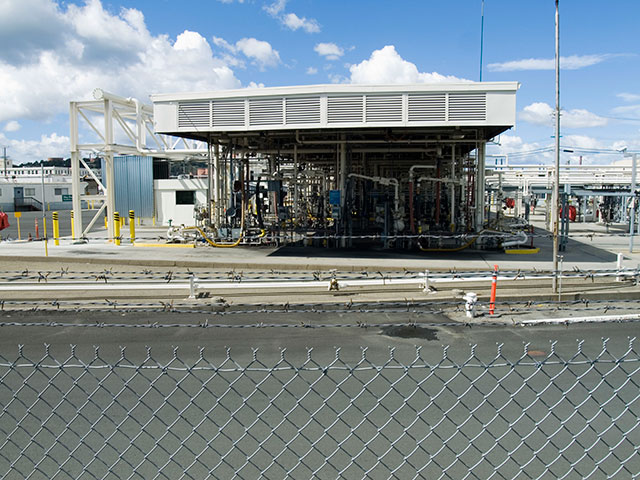 chevron-refinery_3-15-08.jpg
