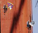 Some photos from the Golden gate bridge banner drop