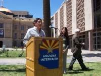 az_interfaith_lobby_day_4-17-08_leader.jpg