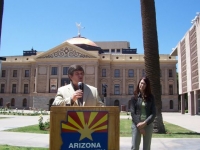 az_interfaith_lobby_day_4-17-08_legislator_3.jpg