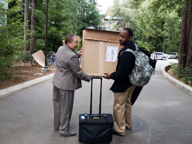 army-leaving_4-22-08.jpg 