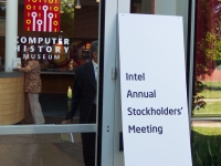 200_intel_sign.jpg