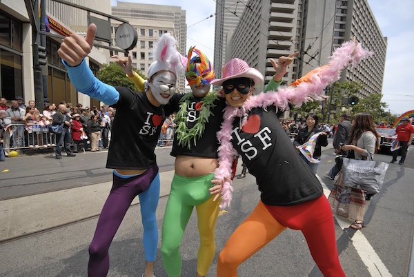 sf.pride.parade.2008.jpg 