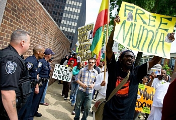 freemumia_1.jpg 