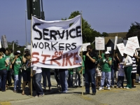 service-workers-strike-21.jpg