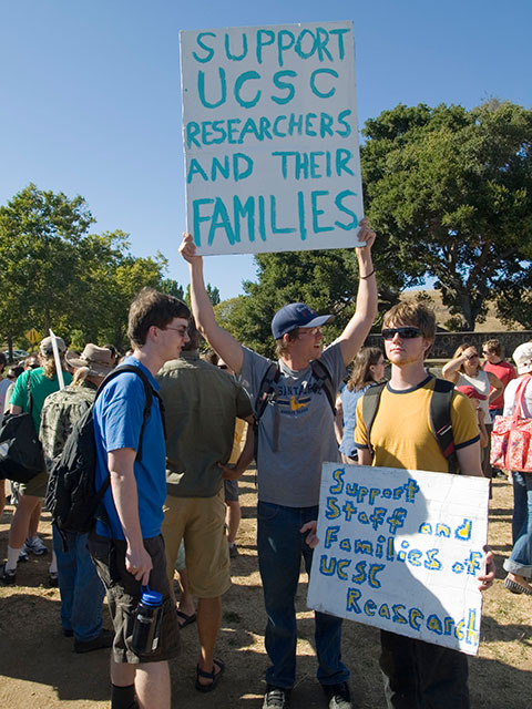 support-ucsc_8-4-08.jpg 