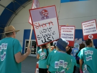 200_seiu_uhw_sj_protest9_6_08_sternwont_silence_us.jpg