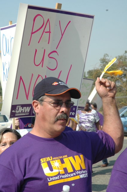 640_strike_3.jpg 