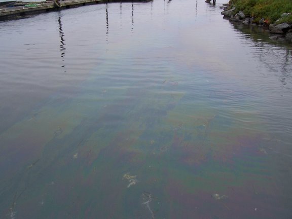 oil_gas_spill_004.jpg 