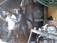 sacados_de_sus_domicilios_1_.jpg