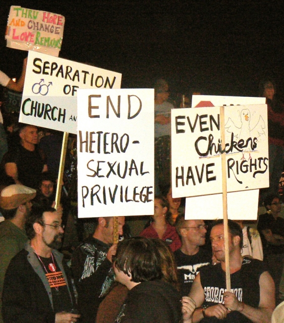 640_antiprop817.jpg