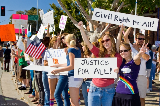 640_marriageequality_2008-11-15_scruz-9.jpg 