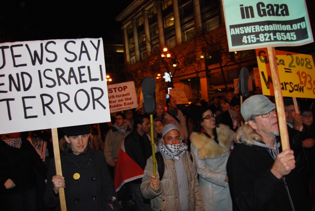640_free_palestine_protest_12_30_13.jpg