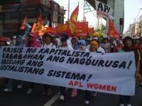 women-workers-philippines.jpg