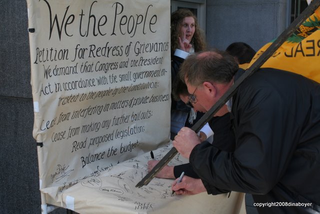 tea_party_protest_012.jpg 