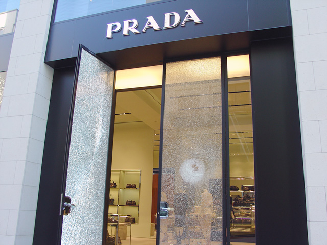 mayday_prada_05060912_3.jpg 