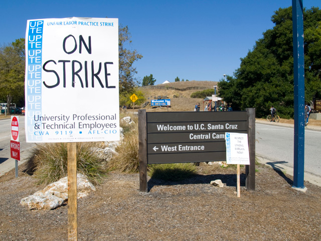 upte-on-strike_9-24-09.jpg 