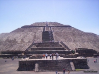 piramideteotihuacan_1_1.jpg