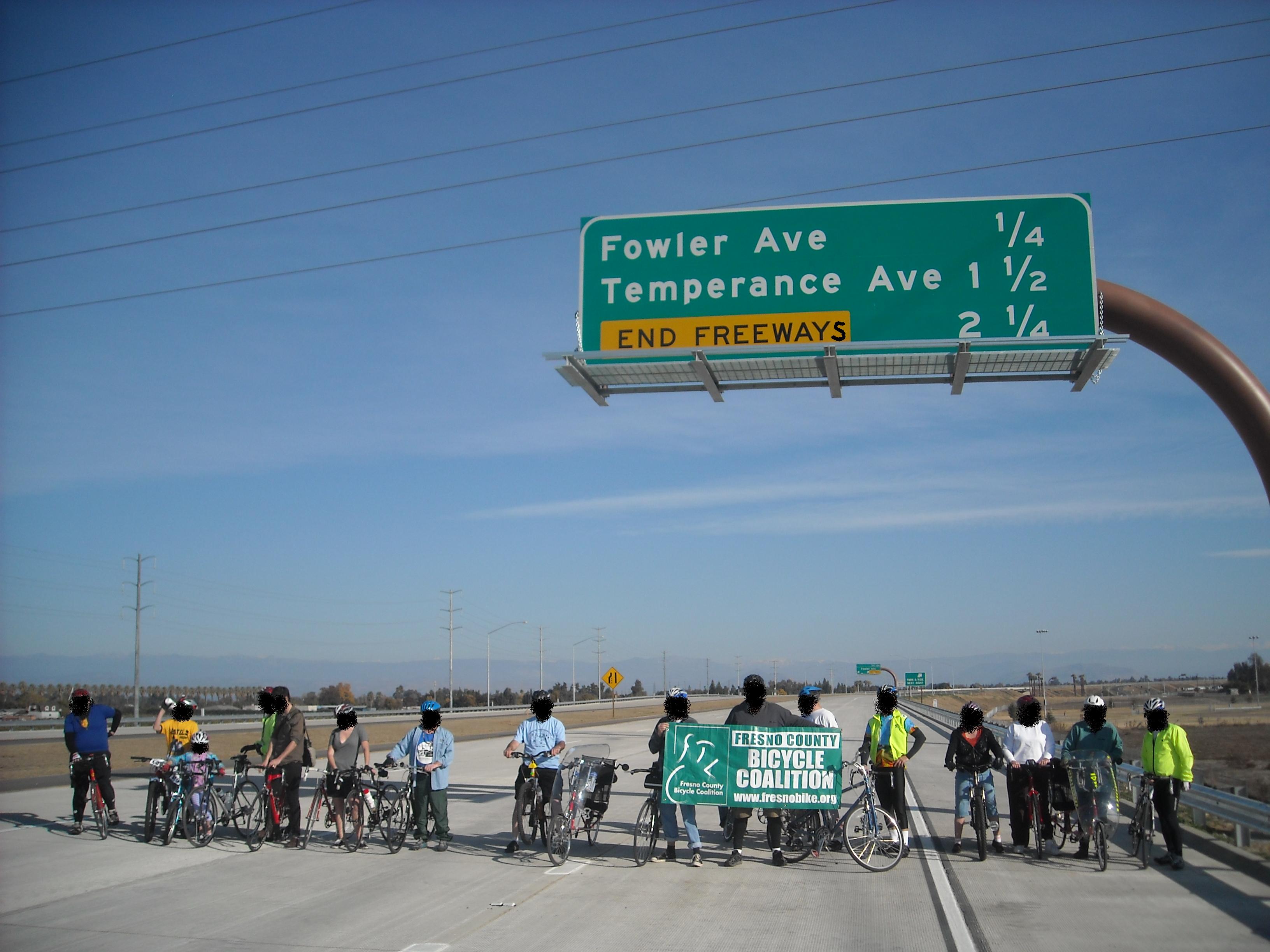 Fresno Bicycle Activists take over freeway Indybay