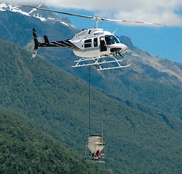 helicopter_dumping_chemical_on_people_in_new_zealand.jpg 
