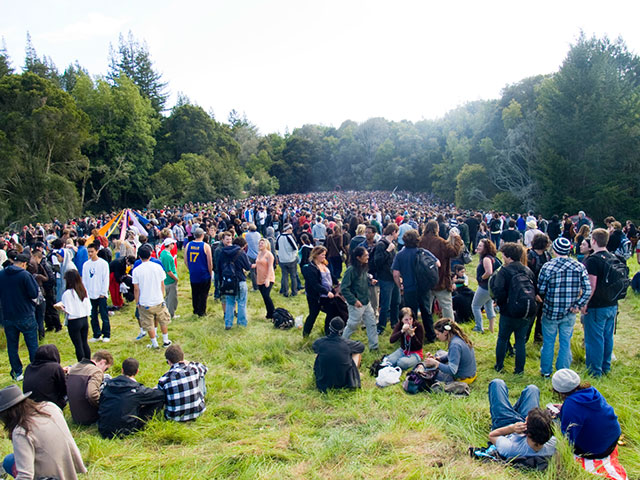 getting-high-420-ucsc_4-20-10.jpg