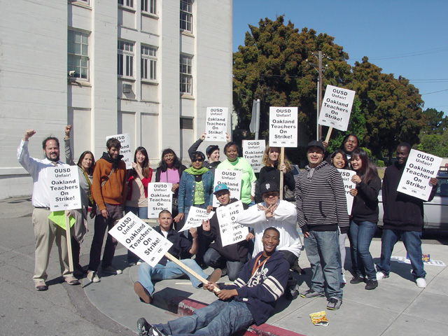 oaklandteacherstrike_0429101020_1.jpg 