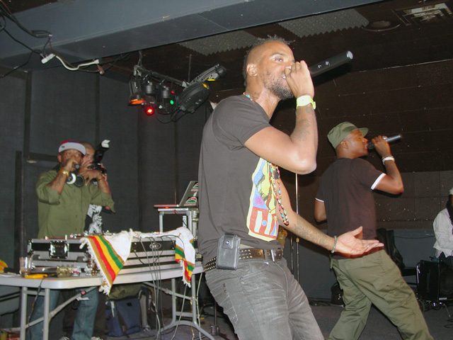 deadprez_523100121_1.jpg 