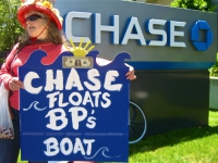 200_bp2chasefloats1.jpg