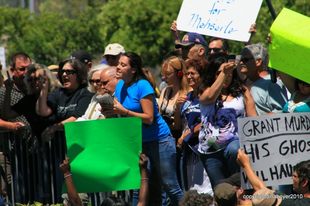 640_walnutcreekprotest_029.jpg 